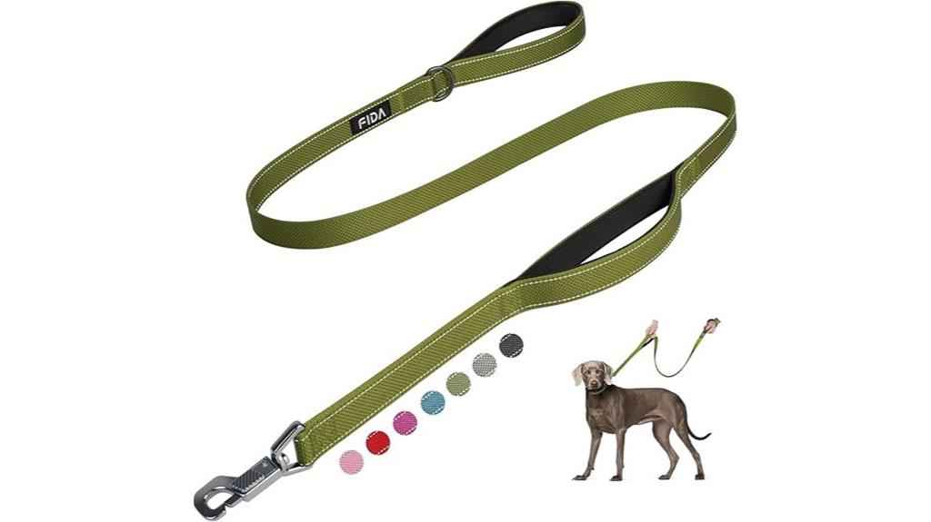 comfortable and durable leash