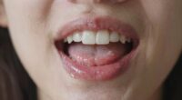 breath drool chewing clues