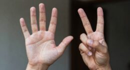 confusing two hand signals